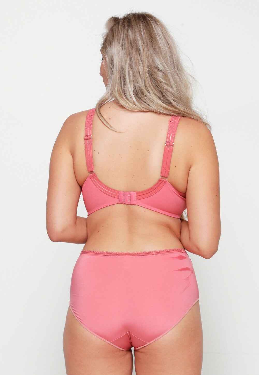 LingaDore DAILY Korkea housu/ Maxipöksyt Faded Rose
