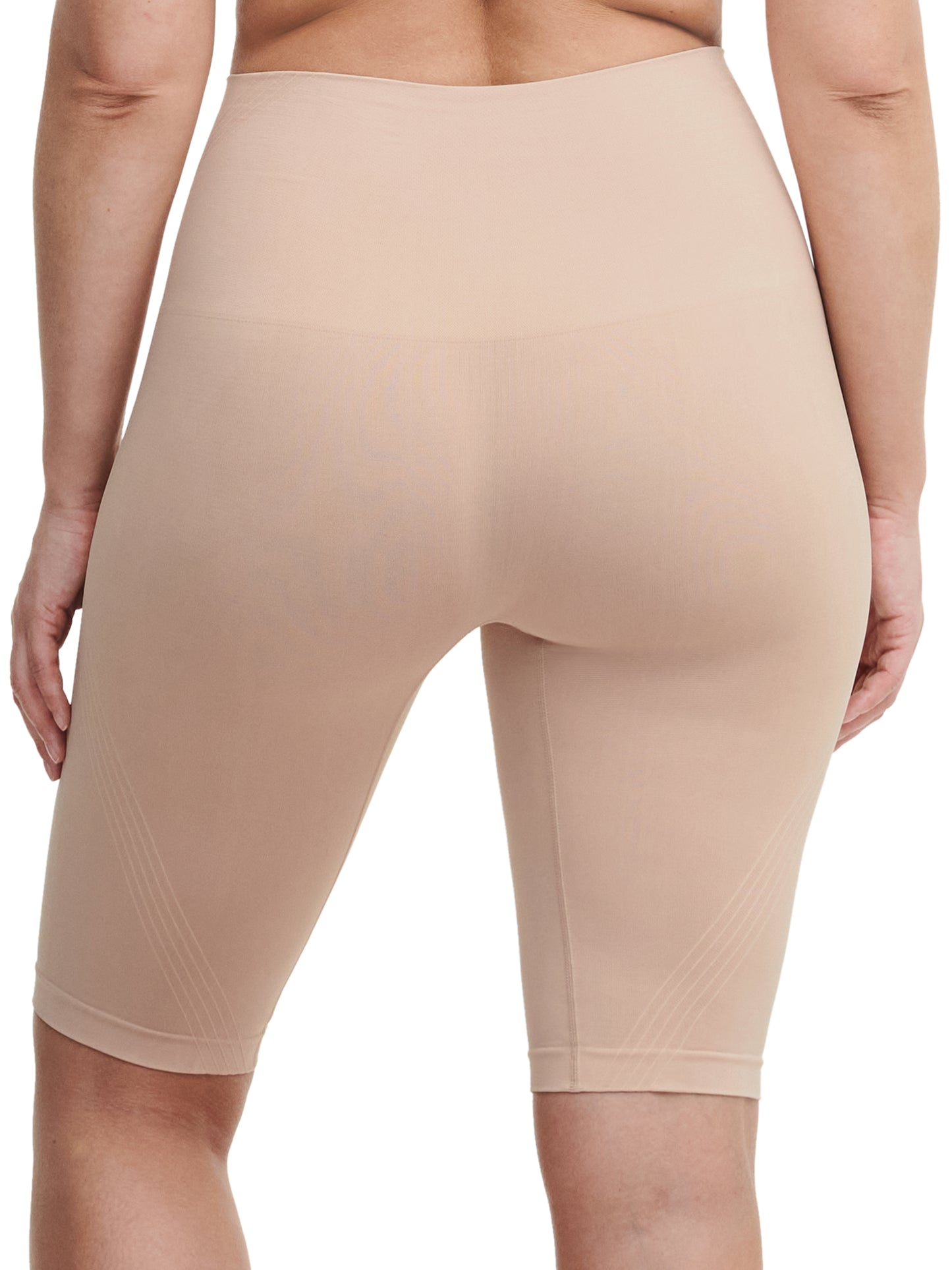 Chantelle Smooth Comfort Sculpting Long Shorts