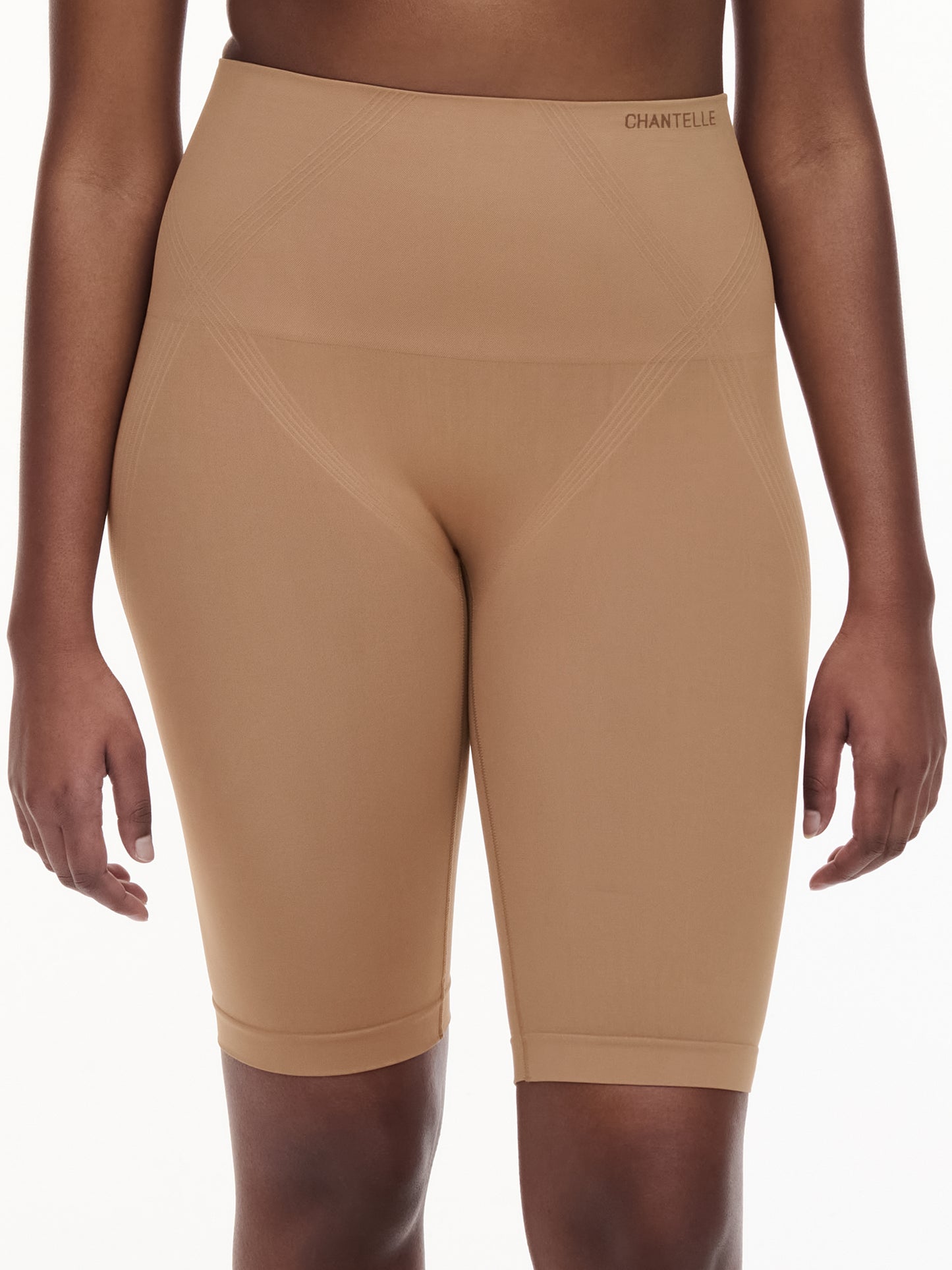 Chantelle Smooth Comfort Sculpting Long Shorts