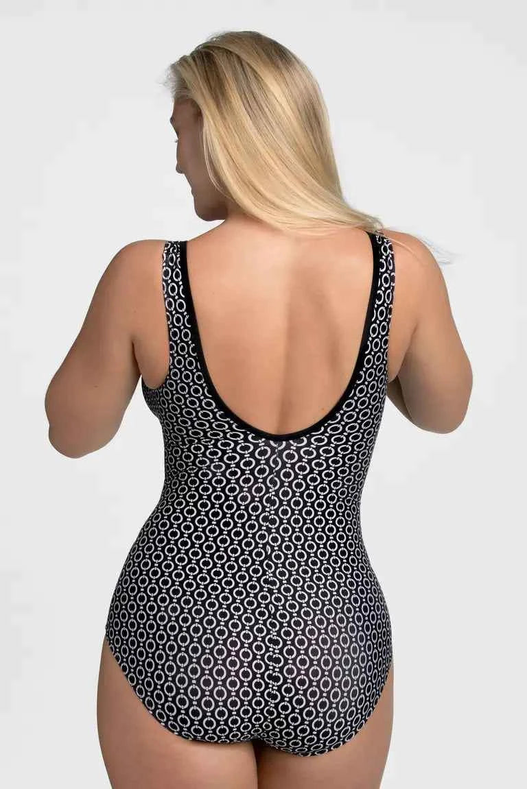 Uimapuku Miss Mary Aruba