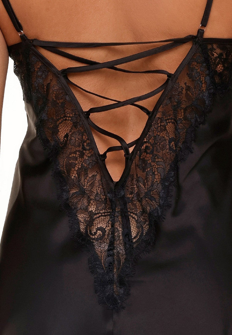 Satiininen Yöasu musta nyöreillä Lingadore