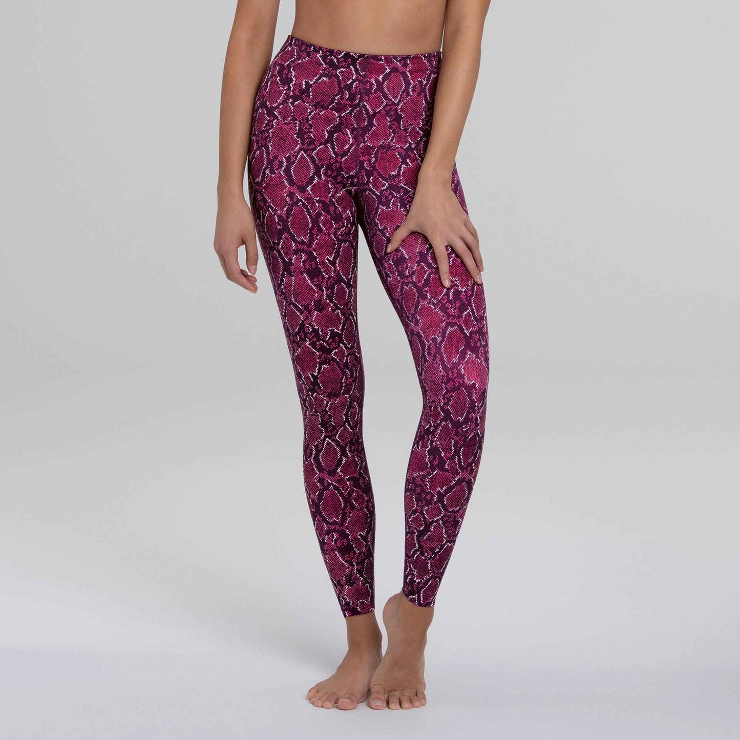 Hierovat Urheilulegginsgit Anita Active plus Frozen berry