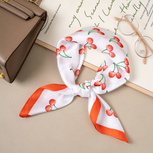 Naisten huivi kirsikat